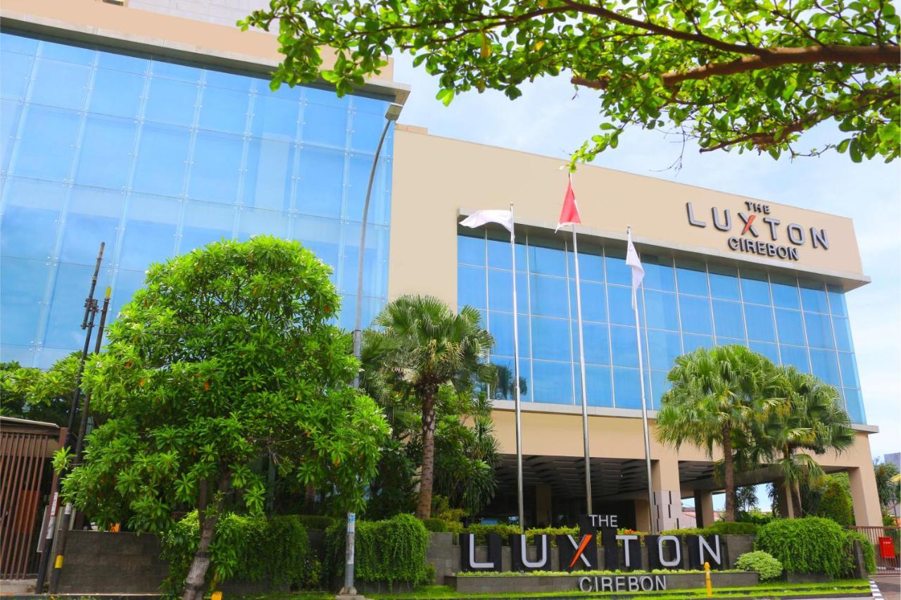 The Luxton Cirebon Hotel And Convention Exterior photo